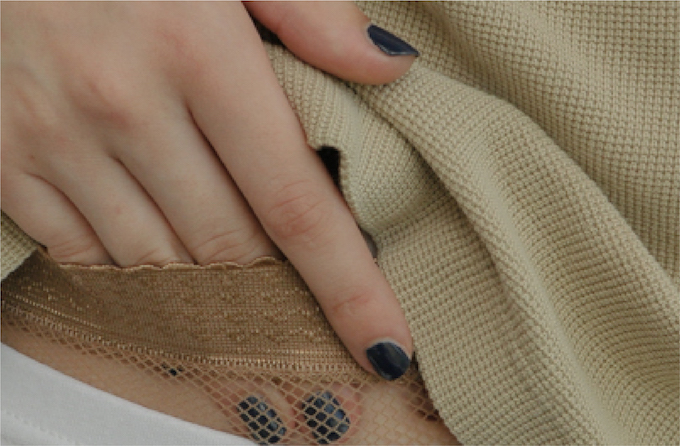 EMILY WEEKと探すブルーデイを彩るモノやコト