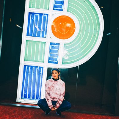 コムアイから、She is Membersにプレゼント。渋谷PARCOでお買い物