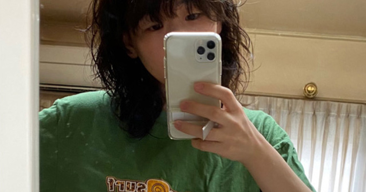 ハサミで切るだけで今一番着たいアイテムに変身させよう／横澤琴葉