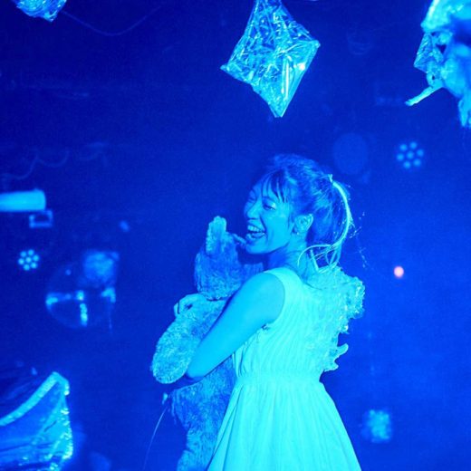 好きなもののドアを開く、何度も何度も何度も／永原真夏